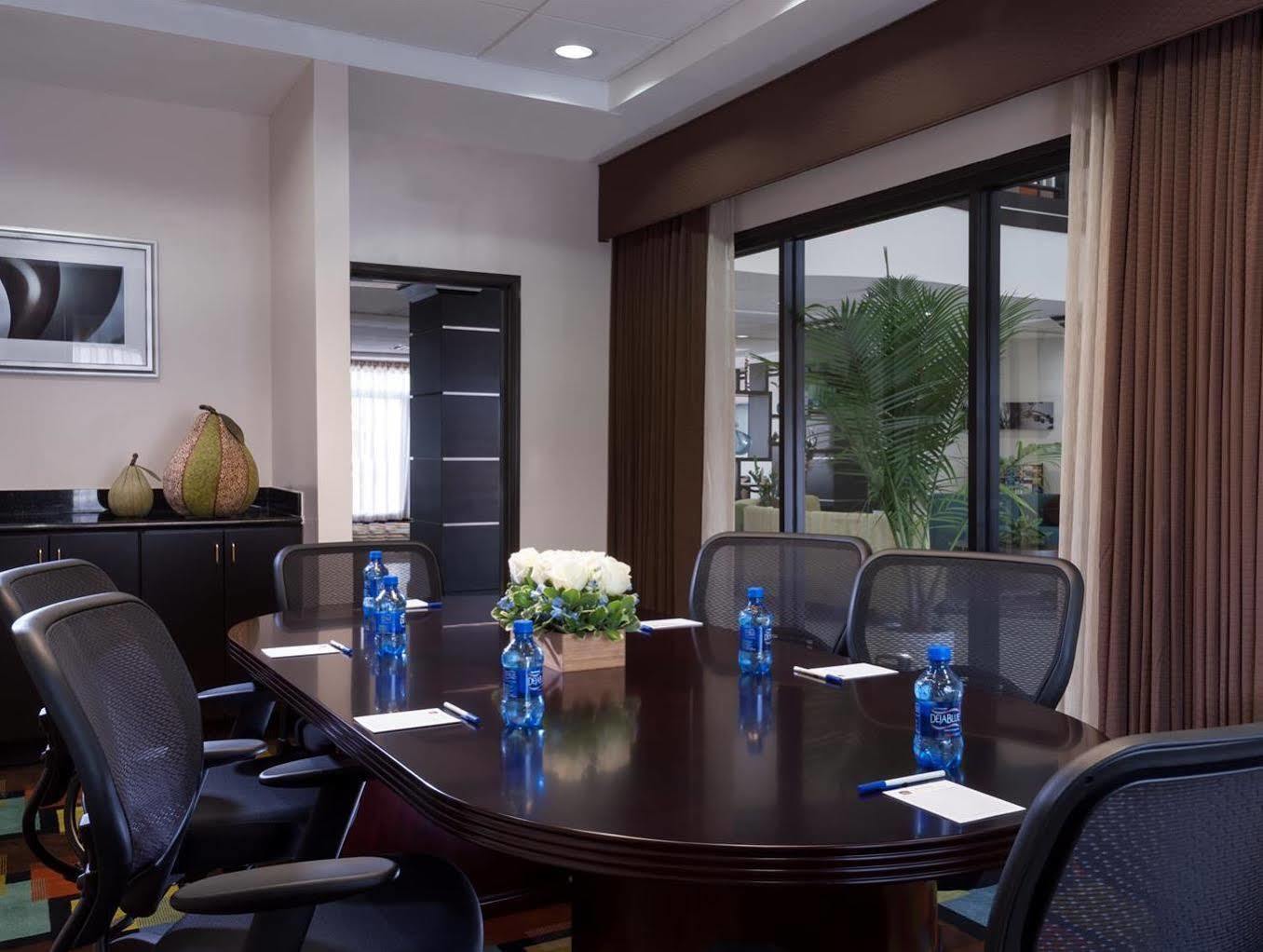 Spark By Hilton Houston Bush Intercontinental Airport Екстериор снимка