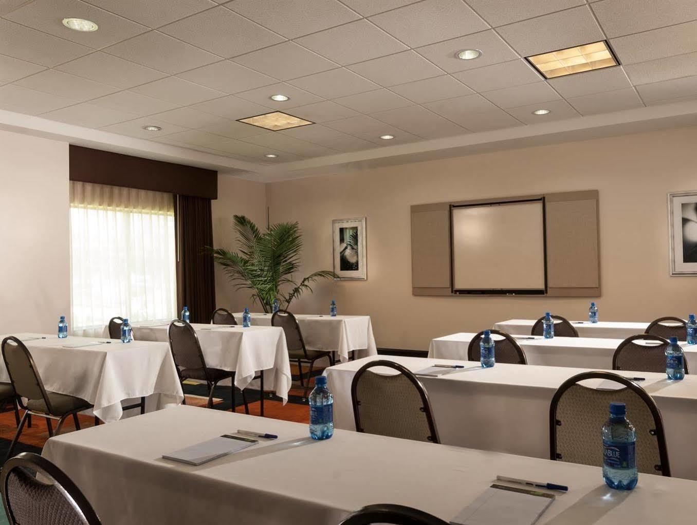 Spark By Hilton Houston Bush Intercontinental Airport Екстериор снимка